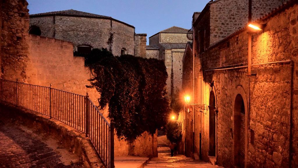 B&B Dimora Del Conte Пьяцца-Армерина Экстерьер фото
